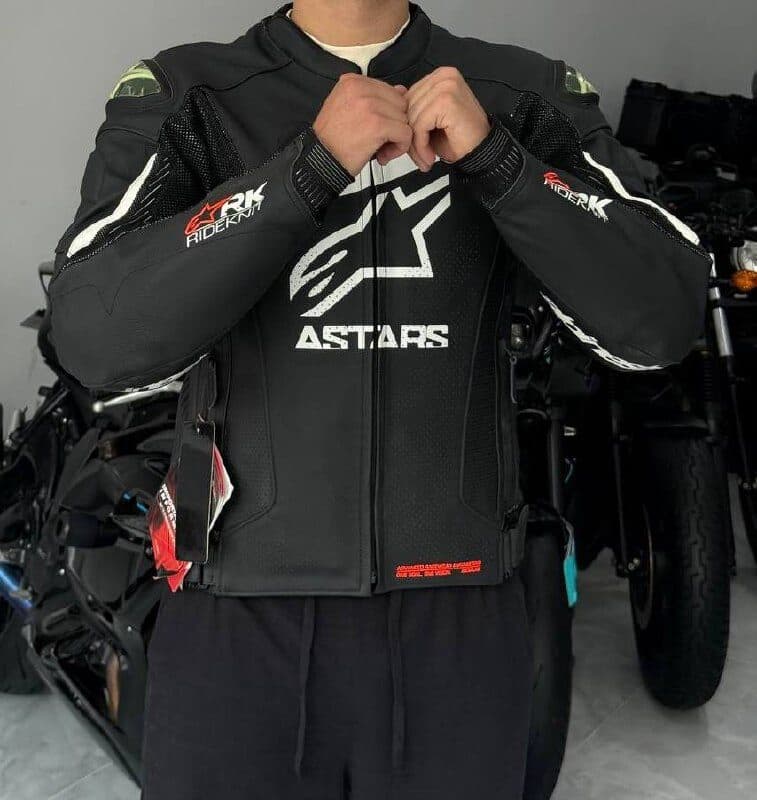 Alpinestars GP Plus V4, куртка 2