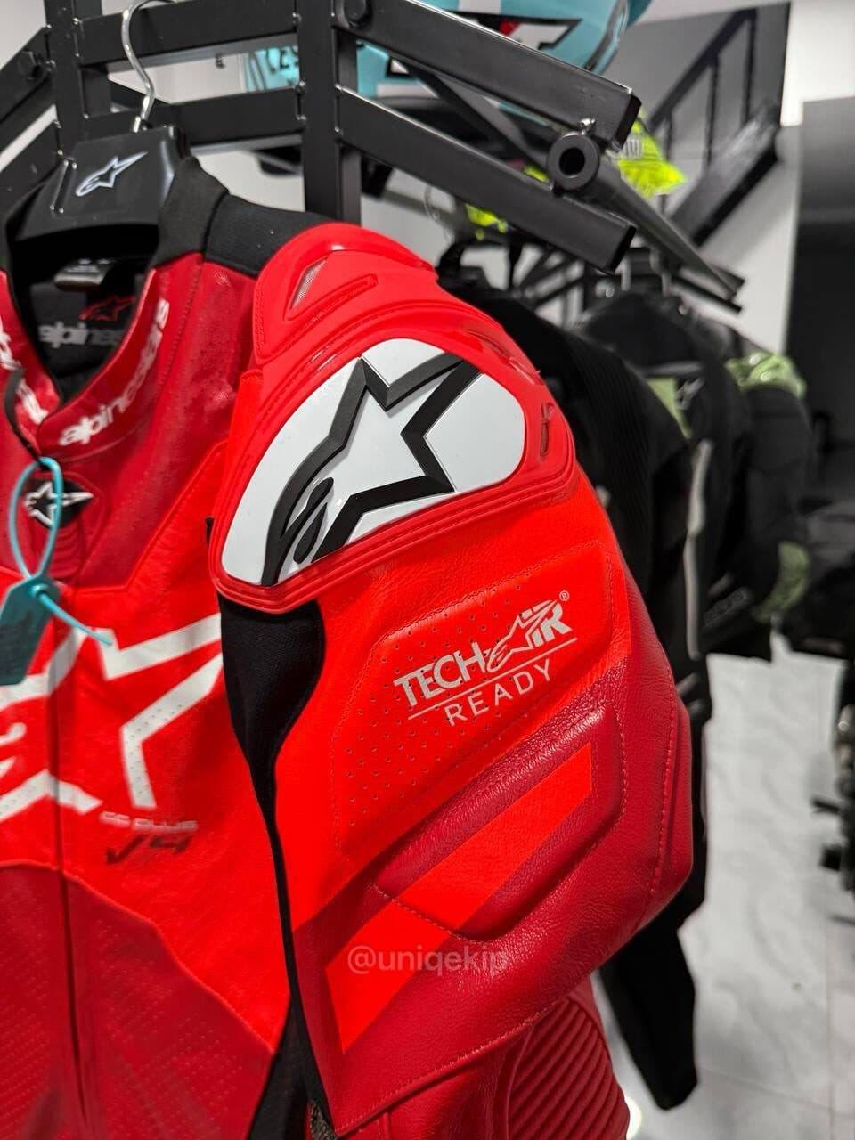 Alpinestars GP Plus V4 4
