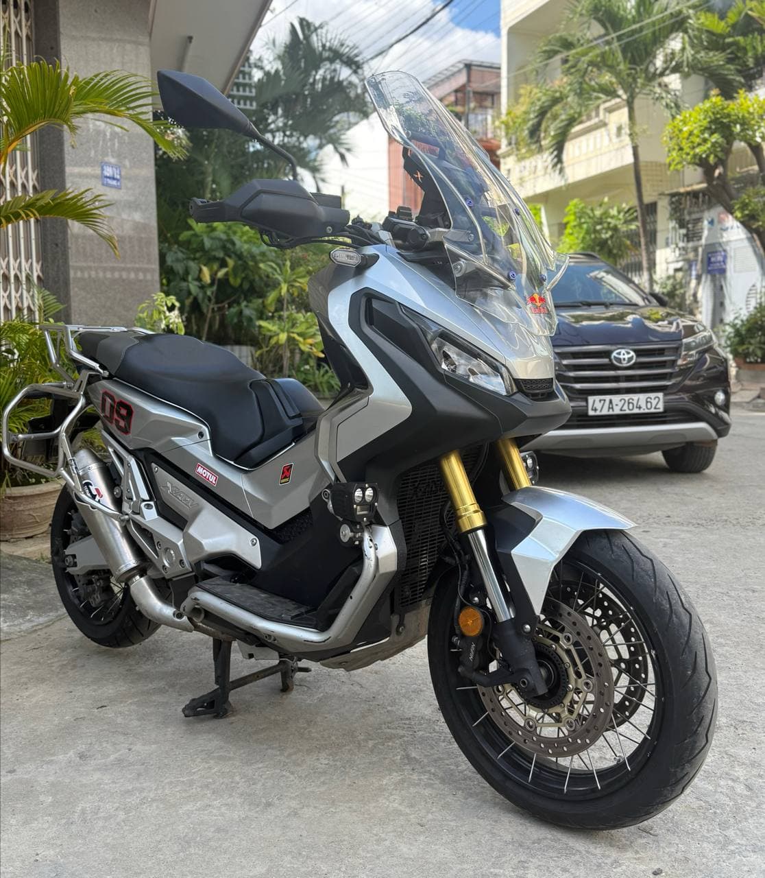 Honda X-ADV 750cc 2