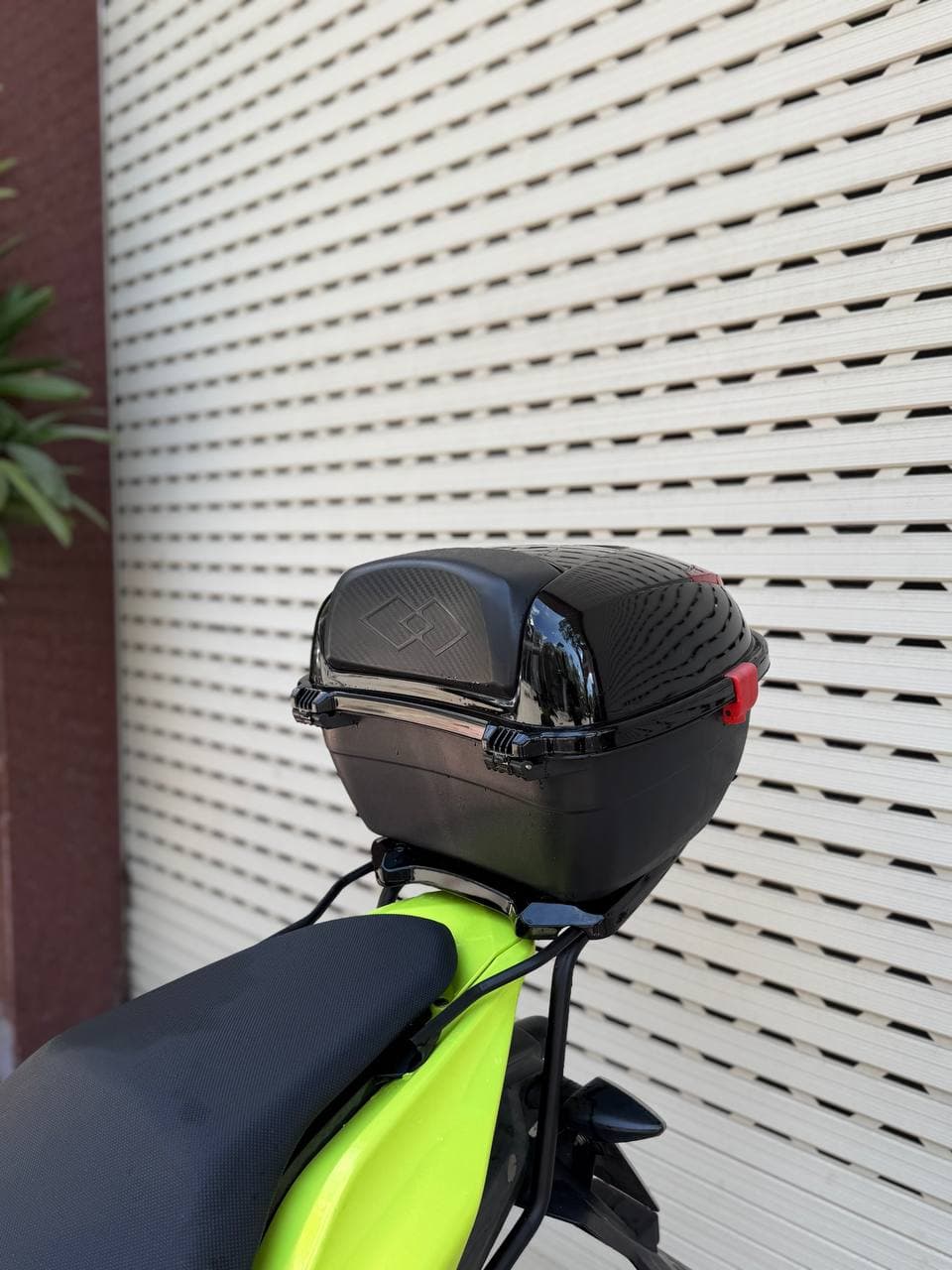 Yamaha NVX 155cc 4