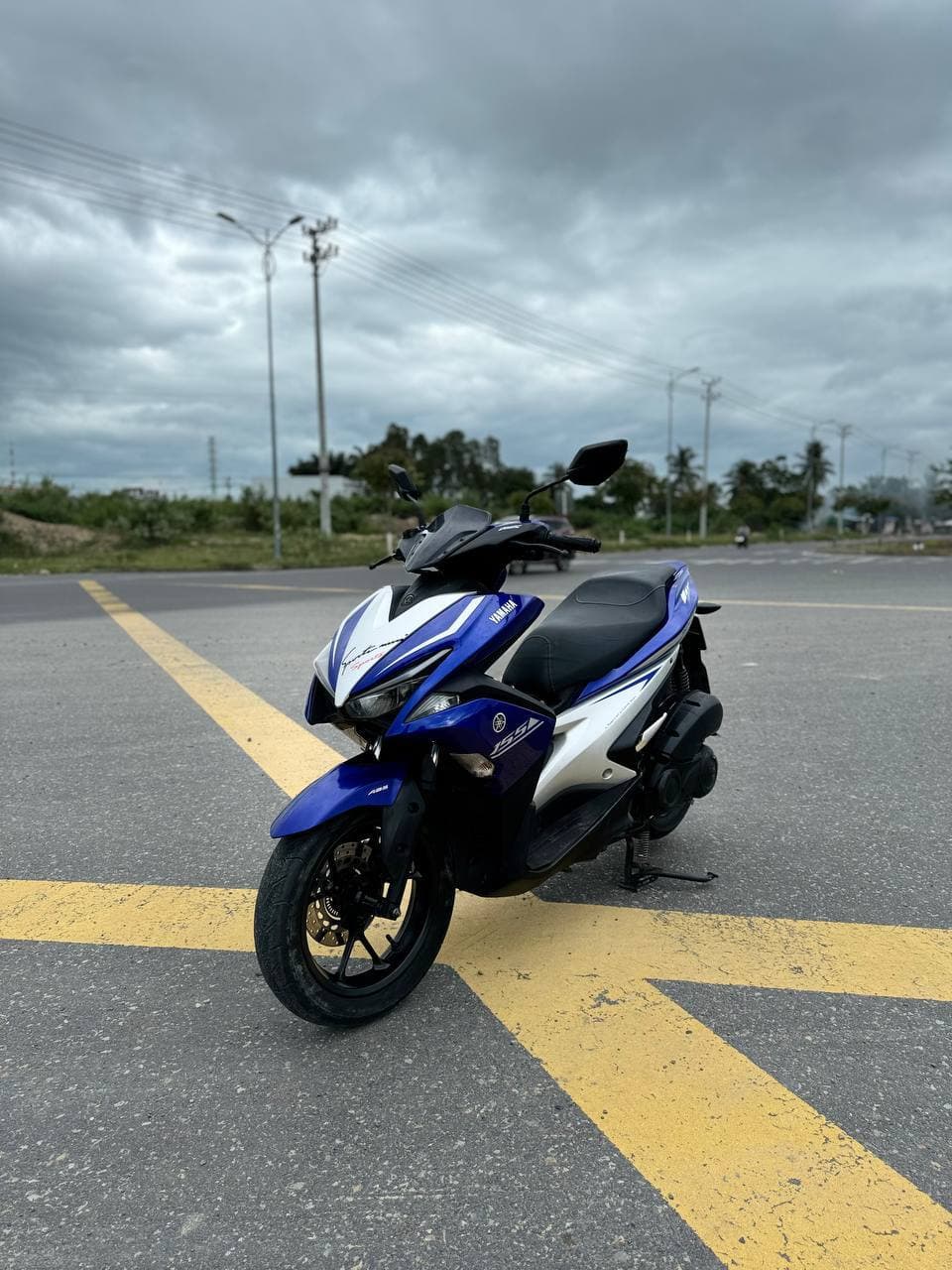 Yamaha NVX 155cc 2