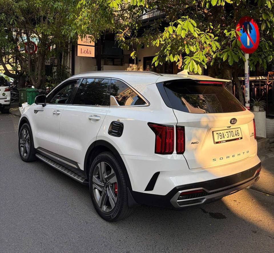 KIA SORENTO 4