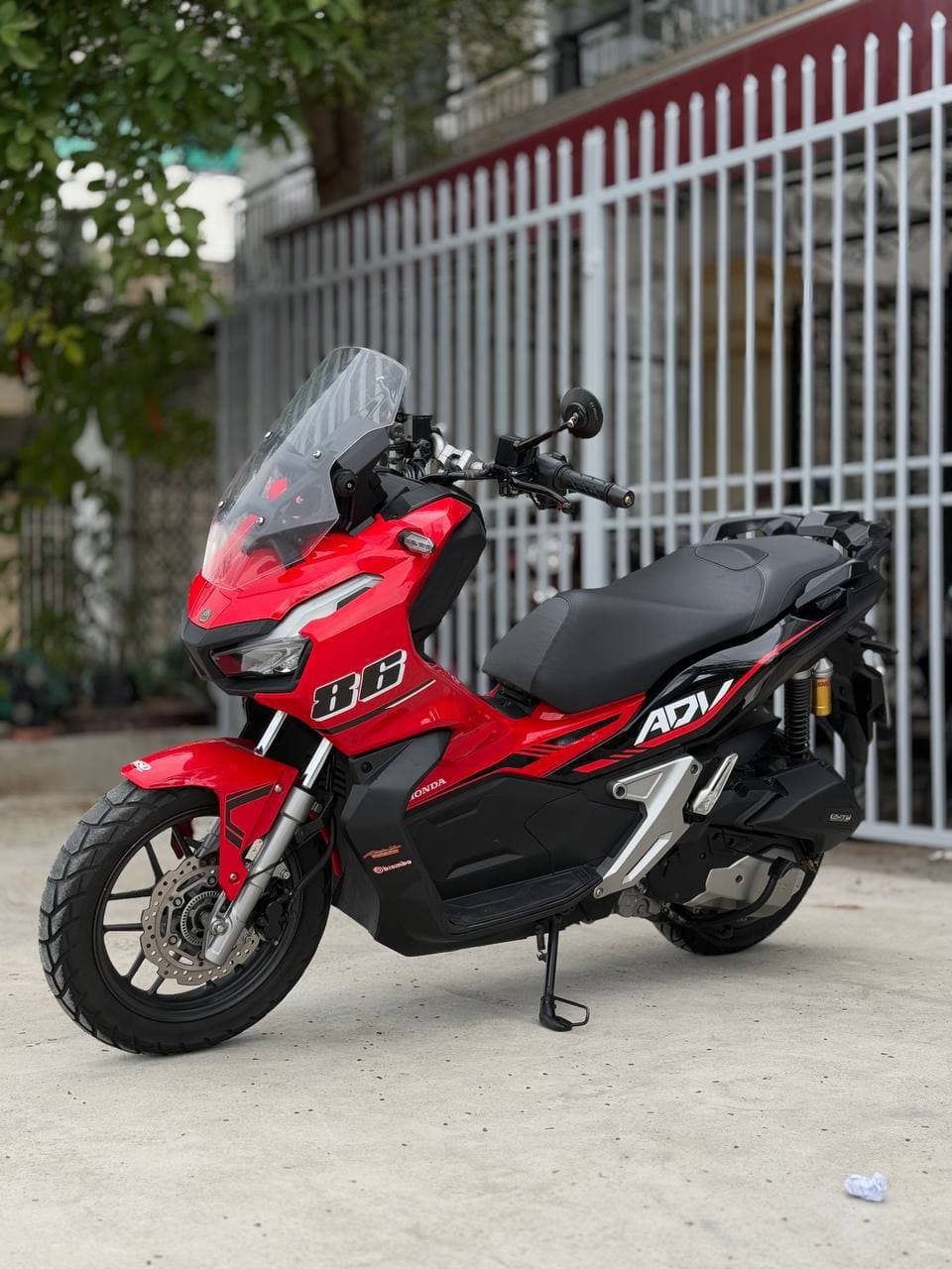 Honda ADV 350 4